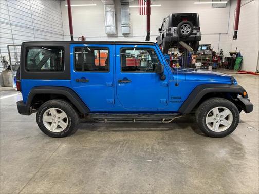 2015 Jeep Wrangler Unlimited Sport RHD