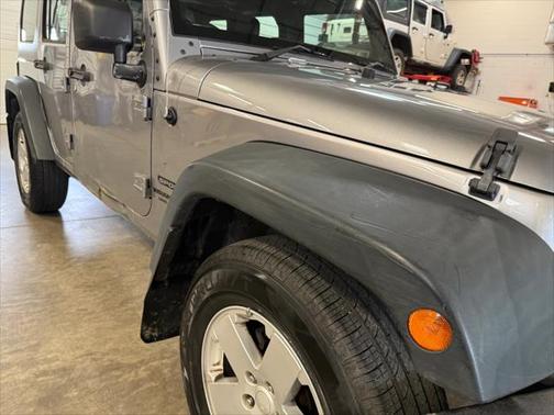 2013 Jeep Wrangler Unlimited Sport RHD
