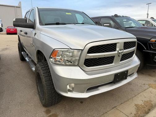2015 RAM 1500 Tradesman/Express