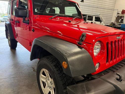 Firecracker Red Clearcoat 2016 Jeep Wrangler Unlimited Sport RHD