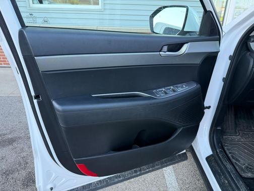 Hyper White 2023 Hyundai PALISADE XRT