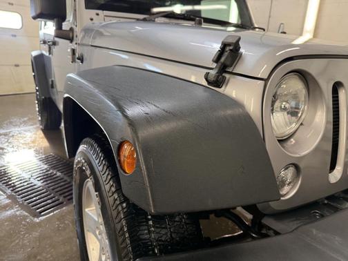 2014 Jeep Wrangler Unlimited Sport RHD