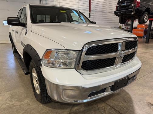 2017 RAM 1500 SLT
