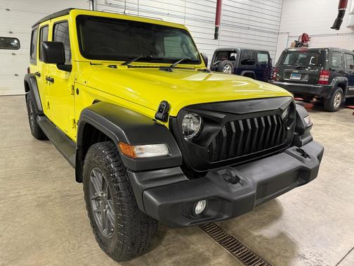 2024 Jeep Wrangler Sport