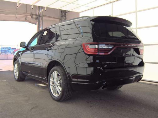 DB Black Clearcoat 2024 Dodge Durango GT Plus