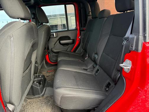 2020 Jeep Gladiator Sport S