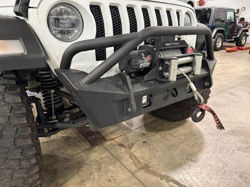 Bright White Clearcoat 2022 Jeep Wrangler Unlimited Sport