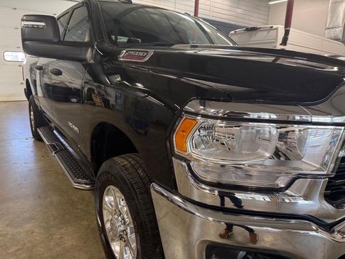 Black 2024 RAM 2500 Big Horn Crew Cab 4x4 6'4' Box