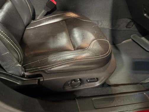 2010 Ford Taurus SEL