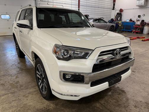 Blizzard Pearl 2023 Toyota 4Runner Limited