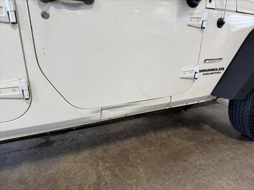 2013 Jeep Wrangler Unlimited Sport RHD