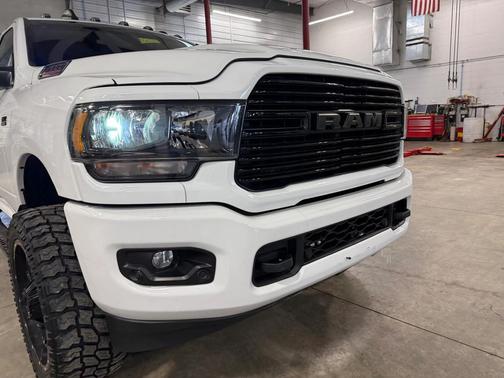 2019 RAM 2500 Big Horn Mega Cab 4x4 6'4' Box