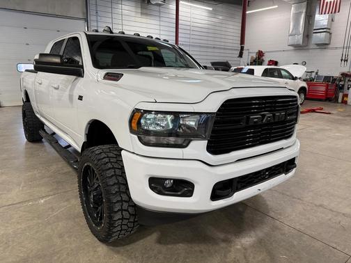 2019 RAM 2500 Big Horn Mega Cab 4x4 6'4' Box