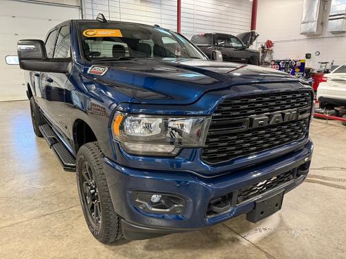 2024 RAM 2500 Big Horn Crew Cab 4x4 6'4' Box
