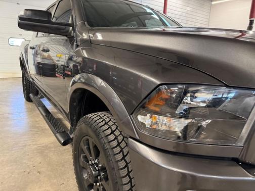 Granite Crystal Metallic Clearcoat 2018 RAM 2500 Big Horn Mega Cab 4x4 6'4' Box