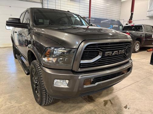 Granite Crystal Metallic Clearcoat 2018 RAM 2500 Big Horn Mega Cab 4x4 6'4' Box