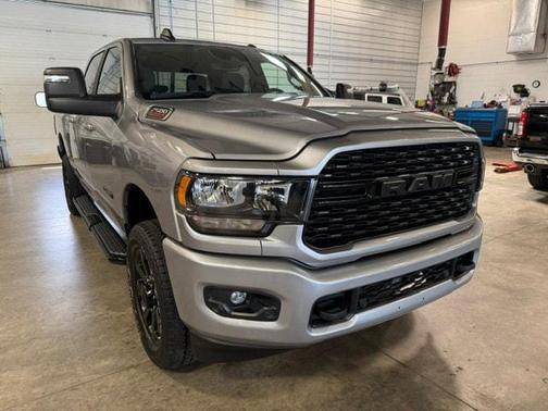 Billet Silver Metallic Clearcoat 2024 RAM 2500 Big Horn Crew Cab 4x4 6'4' Box