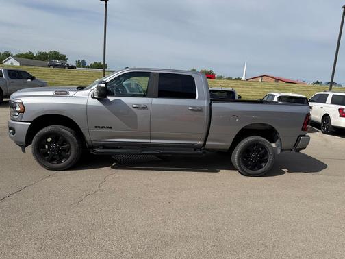 Billet Silver Metallic Clearcoat 2024 RAM 2500 Big Horn Crew Cab 4x4 6'4' Box