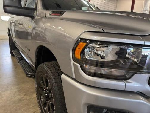 Billet Silver Metallic Clearcoat 2024 RAM 2500 Big Horn Crew Cab 4x4 6'4' Box