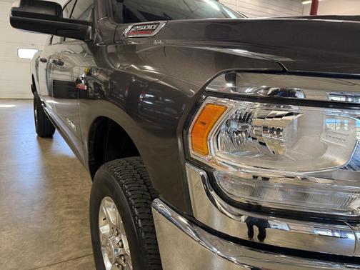 2021 RAM 2500 Big Horn Mega Cab 4x4 6'4'' Box