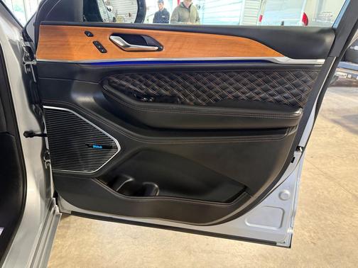 Silver Zynith 2024 Jeep Grand Cherokee L Summit Reserve