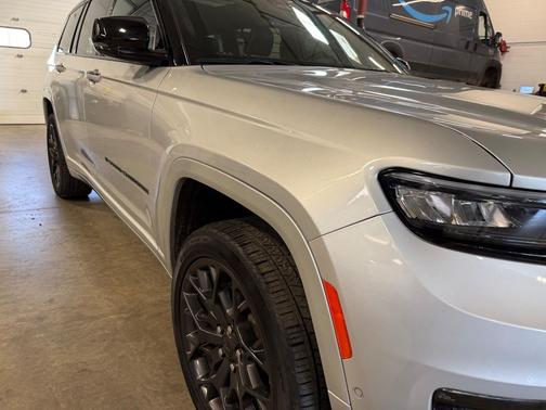 Silver Zynith 2024 Jeep Grand Cherokee L Summit Reserve