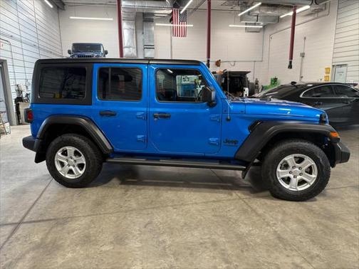 2022 Jeep Wrangler Unlimited Sport