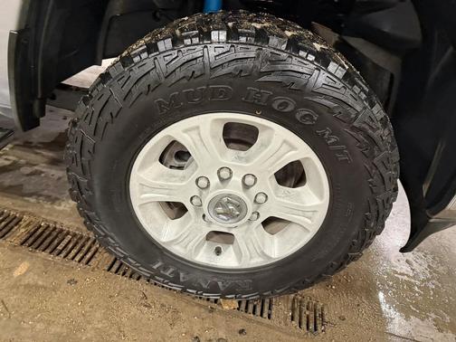 2022 RAM 2500 Big Horn Crew Cab 4x4 6'4' Box