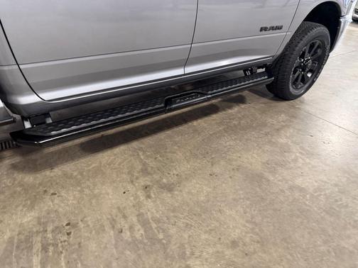 Billet Silver Metallic Clearcoat 2024 RAM 2500 Big Horn Crew Cab 4x4 6'4' Box