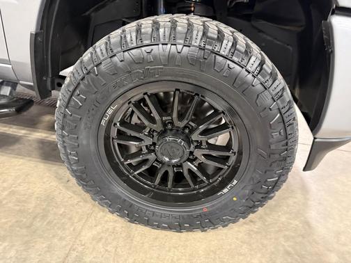Billet Silver Metallic Clearcoat 2024 RAM 2500 Big Horn Crew Cab 4x4 6'4' Box
