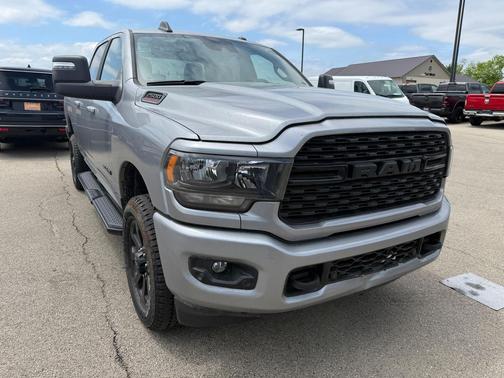 Billet Silver Metallic Clearcoat 2024 RAM 2500 Big Horn Crew Cab 4x4 6'4' Box