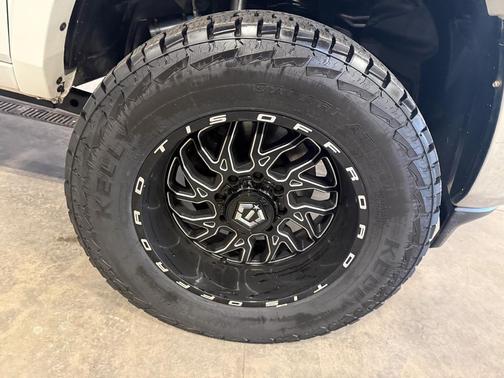 2022 RAM 2500 Laramie Crew Cab 4x4 6'4' Box