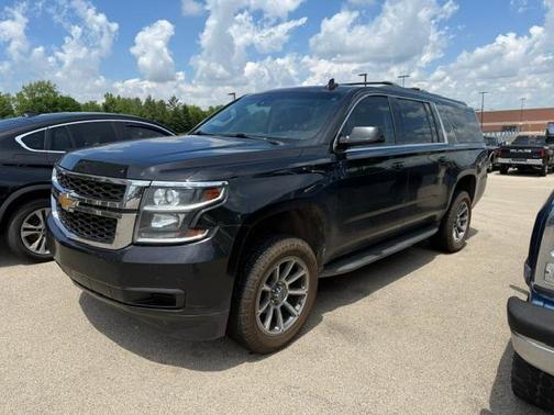2017 Chevrolet Suburban LT
