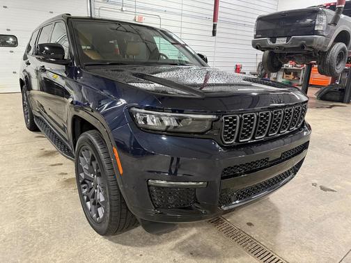 2024 Jeep Grand Cherokee L Summit