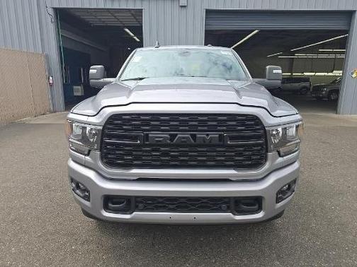 Billet Silver Metallic Clearcoat 2024 RAM 2500 Big Horn Crew Cab 4x4 6'4' Box