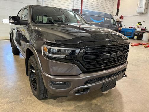 Granite Crystal Metallic Clearcoat 2021 RAM 1500 Limited