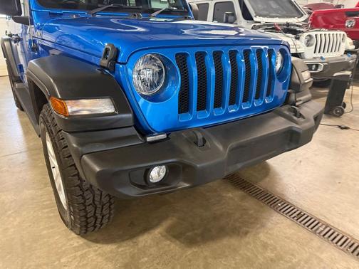 Hydro Blue Pearlcoat 2022 Jeep Wrangler Unlimited Sport