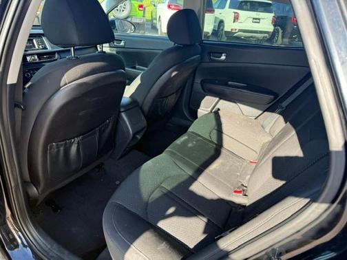 Ebony Black 2016 Kia Optima LX
