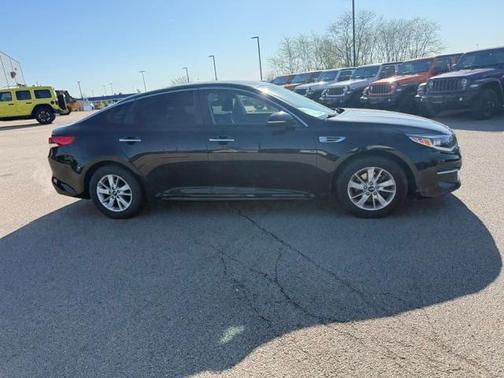 Ebony Black 2016 Kia Optima LX