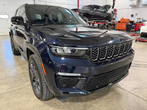 2024 Jeep Grand Cherokee 4xe Summit