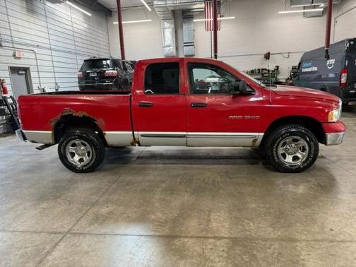 Red 2002 Dodge Ram 1500