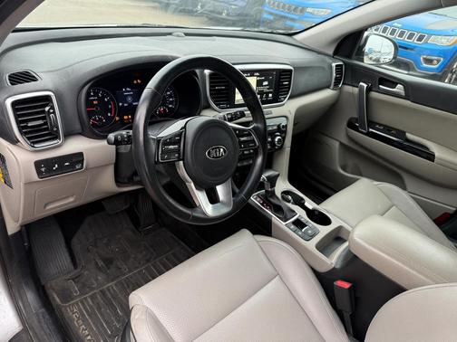 2020 Kia Sportage EX