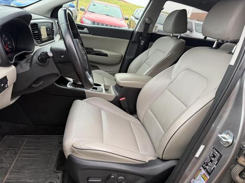 2020 Kia Sportage EX