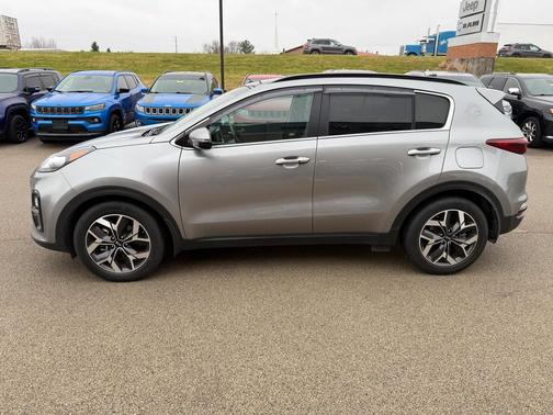 2020 Kia Sportage EX