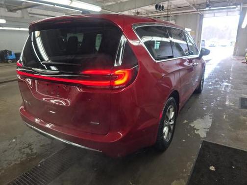 Red Hot Pearlcoat 2024 Chrysler Pacifica Touring L