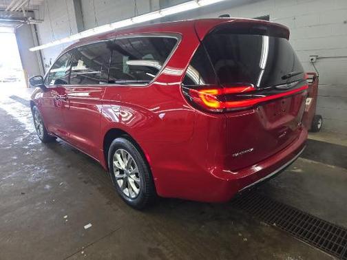 Red Hot Pearlcoat 2024 Chrysler Pacifica Touring L