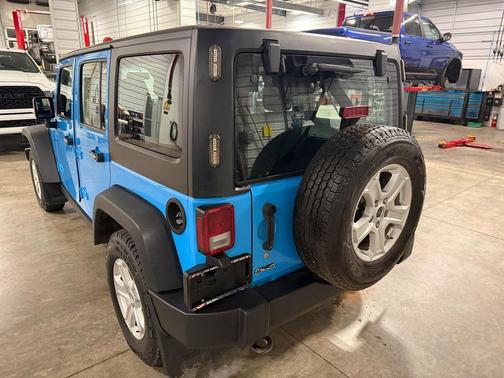 2018 Jeep Wrangler JK Unlimited Sport RHD