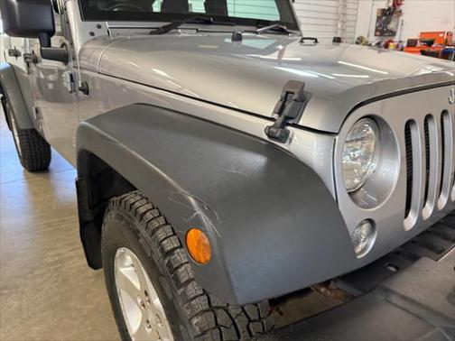2017 Jeep Wrangler Unlimited Sport RHD