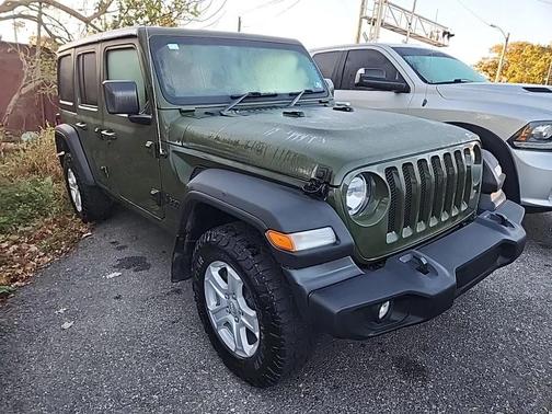 2022 Jeep Wrangler Unlimited Sport