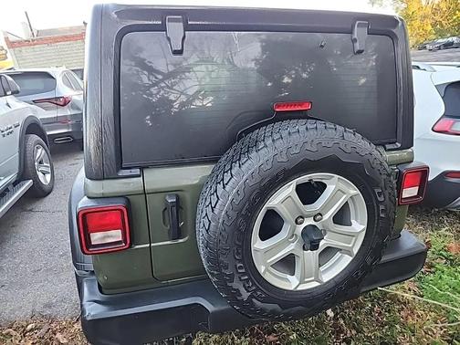 2022 Jeep Wrangler Unlimited Sport